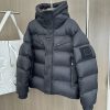 希少品♪【フェンディ偽物】ブラック フード付きダウンジャケット fek50180