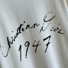 【大特価】ディオール スーパーコピー 手書き風 1947 ロゴtシャツ deh92228 - 画像 (4)