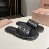 ミュウミュウ ラフィア風ウーブン スライドサンダル コピー入手困難品！ mys55326 - 画像 (5)