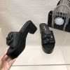 世界中で大人気♪シャネル カメリアミュールサンダル shf55893 - 画像 (4)