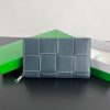 【大注目】ボッテガヴェネタ 偽物◆カセット レザー ラウンドジップ財布 boi44624