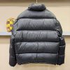 入手困難バレンシアガ n級品 3B SPORTS ICON SKI ダウンジャケット 2色 bab88470 - 画像 (5)